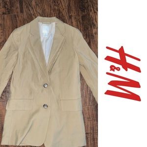 0117 | Like New | H &M | Beige/ Tan Blazer | Size 3XS